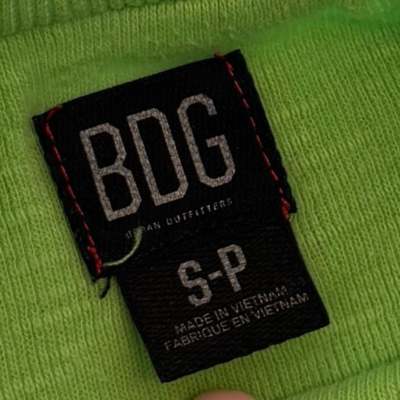 Urban Outfitters Women's Short Sleeve Green BDG Baby Cropped Tee Size S - Picture 3 of 6